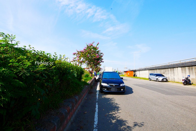 筏子溪迎賓水岸廊道┃台中南屯：台中美麗新地標，4公尺高的TAICHUN字體，台中IG超夯打卡新景點 @飛天璇的口袋