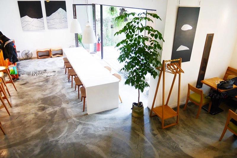 台中西區｜目覺咖啡三店．精明商圈優質咖啡館，個人心中台中第一名的早午餐 @飛天璇的口袋