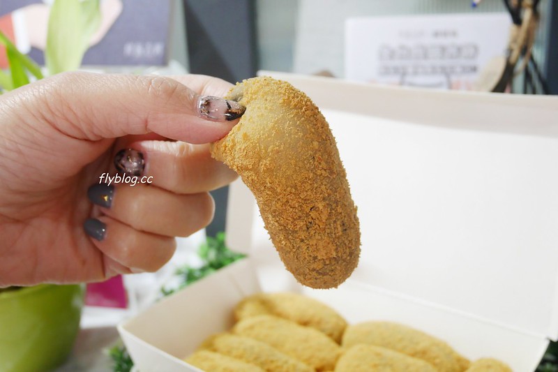 台中西屯|李記草屯麻糬.台中最老字號的麻糬店,層層包裏的好滋味 @飛天璇的口袋