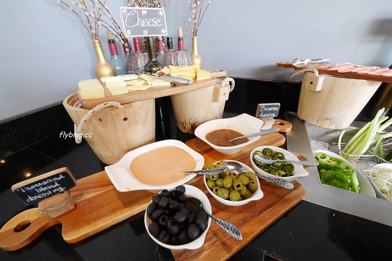 泰國清邁｜清邁尼曼藝術畫廊飯店 Art Mai Gallery Nimman Hotel，以當代藝術為主題的超棒飯店，距離尼曼Maya百貨步行5分鐘 @飛天璇的口袋