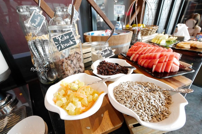 泰國清邁｜清邁尼曼藝術畫廊飯店 Art Mai Gallery Nimman Hotel，以當代藝術為主題的超棒飯店，距離尼曼Maya百貨步行5分鐘 @飛天璇的口袋