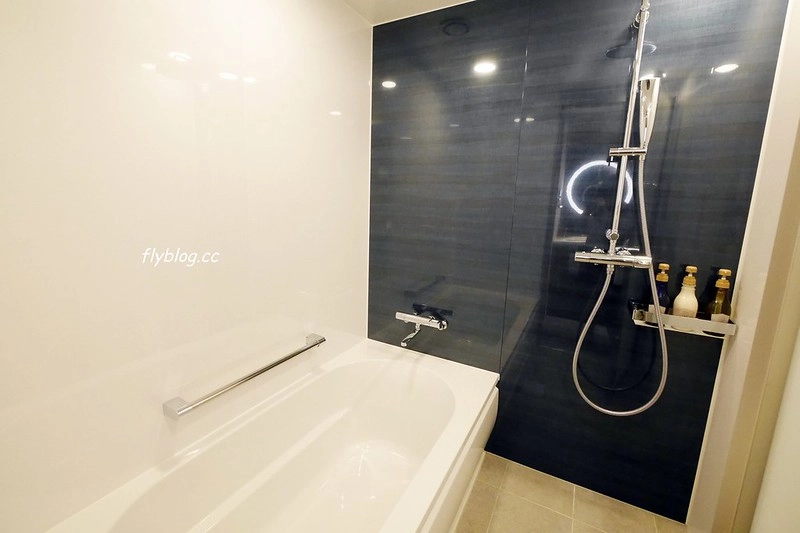 日本愛知｜名古屋天空塔王子飯店 Nagoya Prince Hotel Sky Tower．距離地鐵步行2分鐘，房間可以看到絕美夜景 @飛天璇的口袋