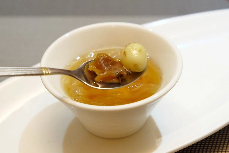 鈺善閣素．養生懷石┃台中西屯：每一道菜都像藝術品，高貴又有質感的蔬食餐廳，母親節台中素食餐廳推薦 @飛天璇的口袋