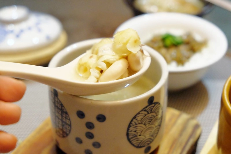 鈺善閣素．養生懷石┃台中西屯：每一道菜都像藝術品，高貴又有質感的蔬食餐廳，母親節台中素食餐廳推薦 @飛天璇的口袋