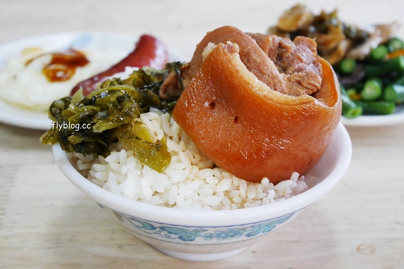 大鼎爌肉飯｜24小時營業隨時想吃都吃的到，在地人推薦的花壇必吃小吃美食 @飛天璇的口袋