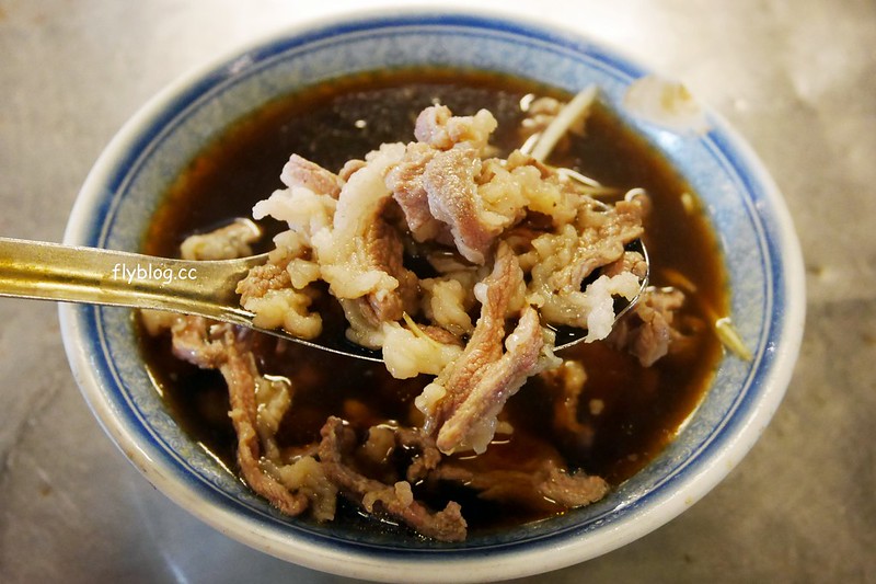花壇阿來羊肉店｜每日現宰的新鮮羊肉湯，花壇公有市場70年的好味道 @飛天璇的口袋