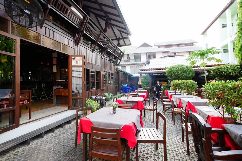 泰國清邁｜Dash! Restaurant and Bar，正宗泰北蘭那料理，藍帶學校的好手藝，古城區美食餐廳推薦 @飛天璇的口袋