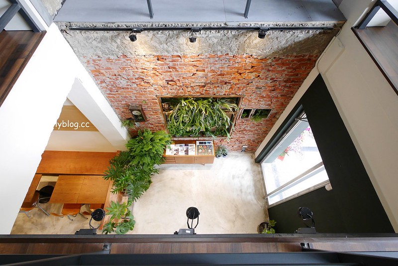 Aiyo Cafe：早午餐吃的到三層海陸套餐，人氣早午餐店Hoyo Cafe新品牌，鄰近台中火車站早午餐店 @飛天璇的口袋