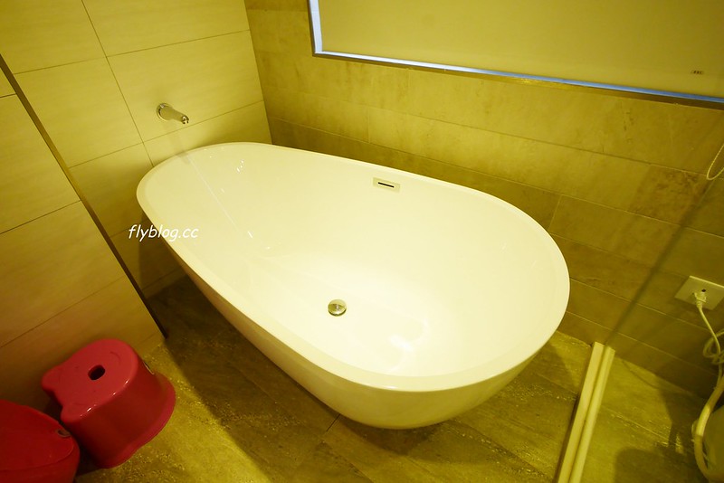 台中西區｜綠宿行旅：以環保綠化為主題的飯店，模範街鄰近草悟道商圈，附台中兩天一夜小旅行行程懶人包 @飛天璇的口袋