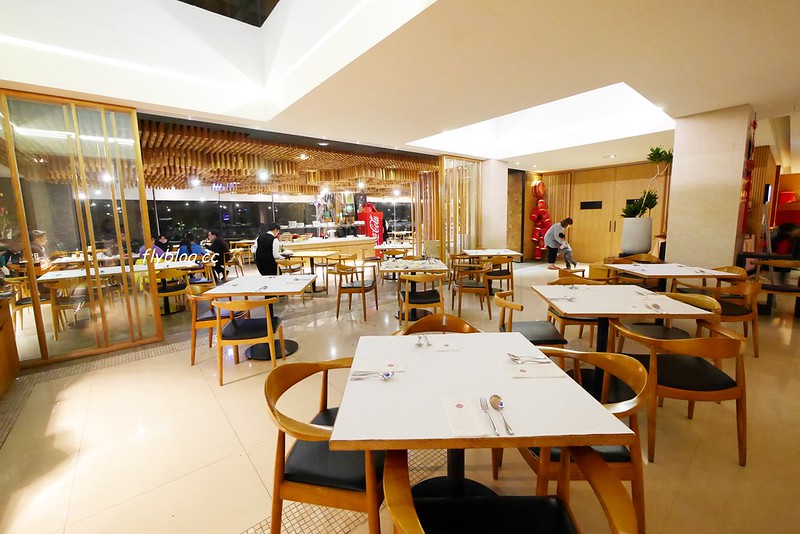 台中北屯｜日光溫泉會館：大坑最頂級的溫泉飯店，一泊二食享受泡湯、美食和採草莓之趣，台中兩天一夜輕旅行 @飛天璇的口袋