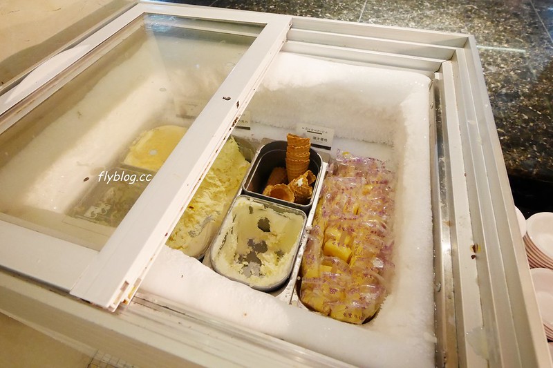 台中北屯｜日光溫泉會館：大坑最頂級的溫泉飯店，一泊二食享受泡湯、美食和採草莓之趣，台中兩天一夜輕旅行 @飛天璇的口袋