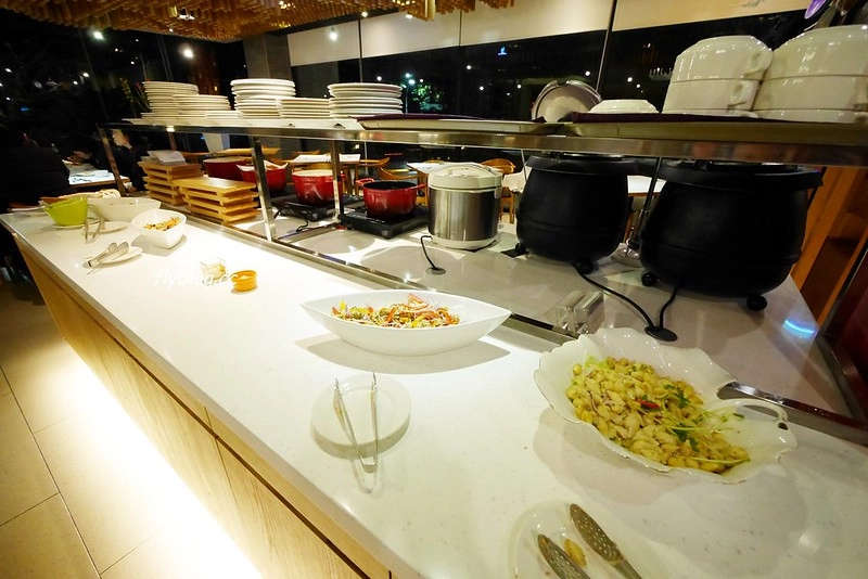 台中北屯｜日光溫泉會館：大坑最頂級的溫泉飯店，一泊二食享受泡湯、美食和採草莓之趣，台中兩天一夜輕旅行 @飛天璇的口袋