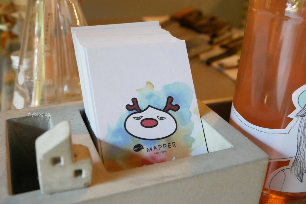【台中南屯】Mapper Cafe 脈搏咖啡：文青風韓系咖啡館，通往小徑出現夢幻調酒吧 @飛天璇的口袋