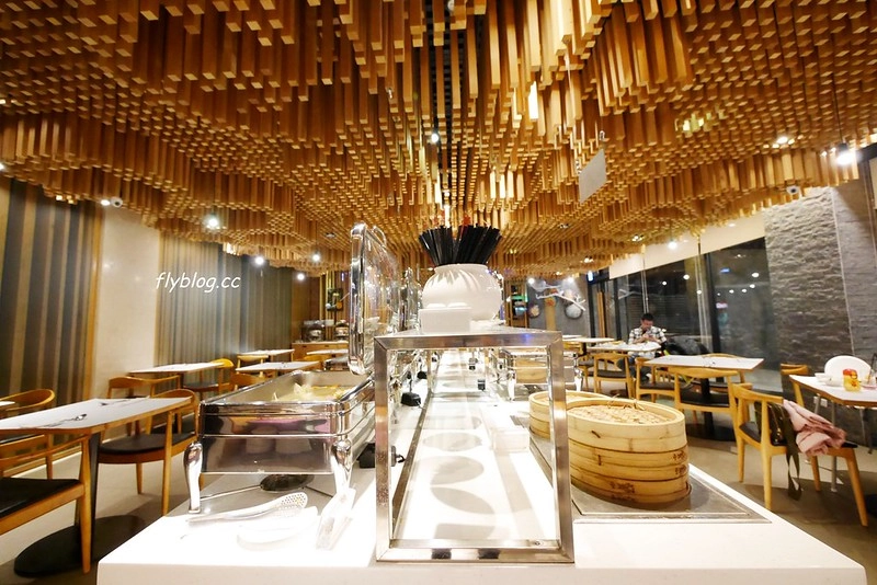 台中北屯｜日光溫泉會館：大坑最頂級的溫泉飯店，一泊二食享受泡湯、美食和採草莓之趣，台中兩天一夜輕旅行 @飛天璇的口袋