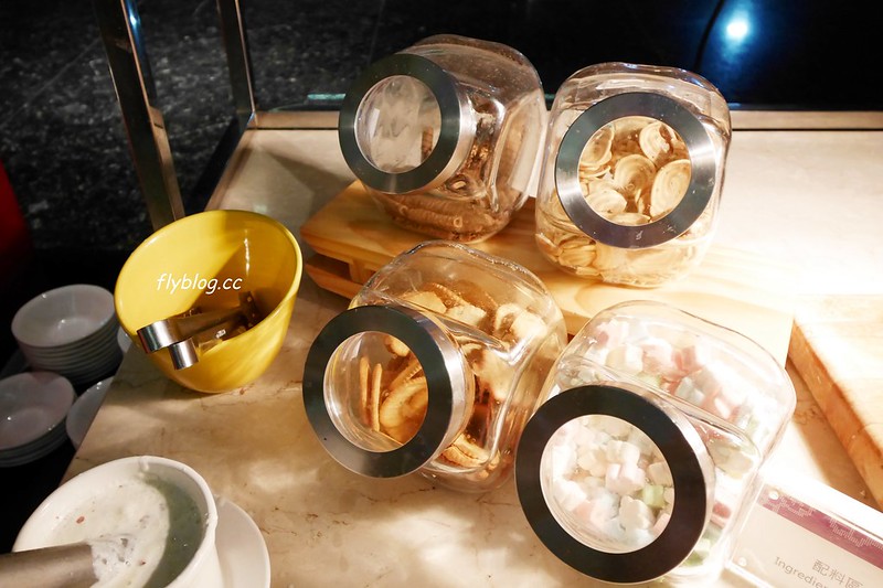 台中北屯｜日光溫泉會館：大坑最頂級的溫泉飯店，一泊二食享受泡湯、美食和採草莓之趣，台中兩天一夜輕旅行 @飛天璇的口袋