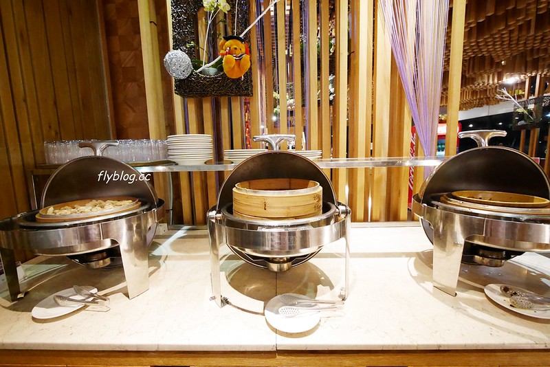 台中北屯｜日光溫泉會館：大坑最頂級的溫泉飯店，一泊二食享受泡湯、美食和採草莓之趣，台中兩天一夜輕旅行 @飛天璇的口袋