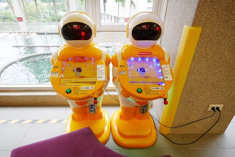 台中北屯｜日光溫泉會館：大坑最頂級的溫泉飯店，一泊二食享受泡湯、美食和採草莓之趣，台中兩天一夜輕旅行 @飛天璇的口袋