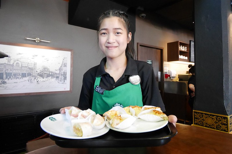 泰國清邁｜清邁最美的星巴克，全球唯一蘭那建築星巴克，星巴克迷到清邁必朝聖 @飛天璇的口袋