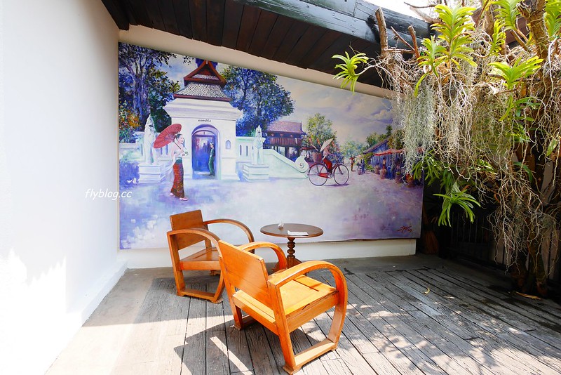 泰國清邁｜清邁最美的星巴克，全球唯一蘭那建築星巴克，星巴克迷到清邁必朝聖 @飛天璇的口袋