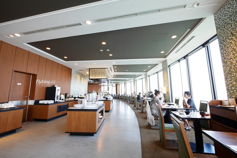 日本滋賀｜琵琶湖大津王子大飯店，房間座擁琵琶湖美景，大津車站距離京都車站只要10分鐘車程 @飛天璇的口袋