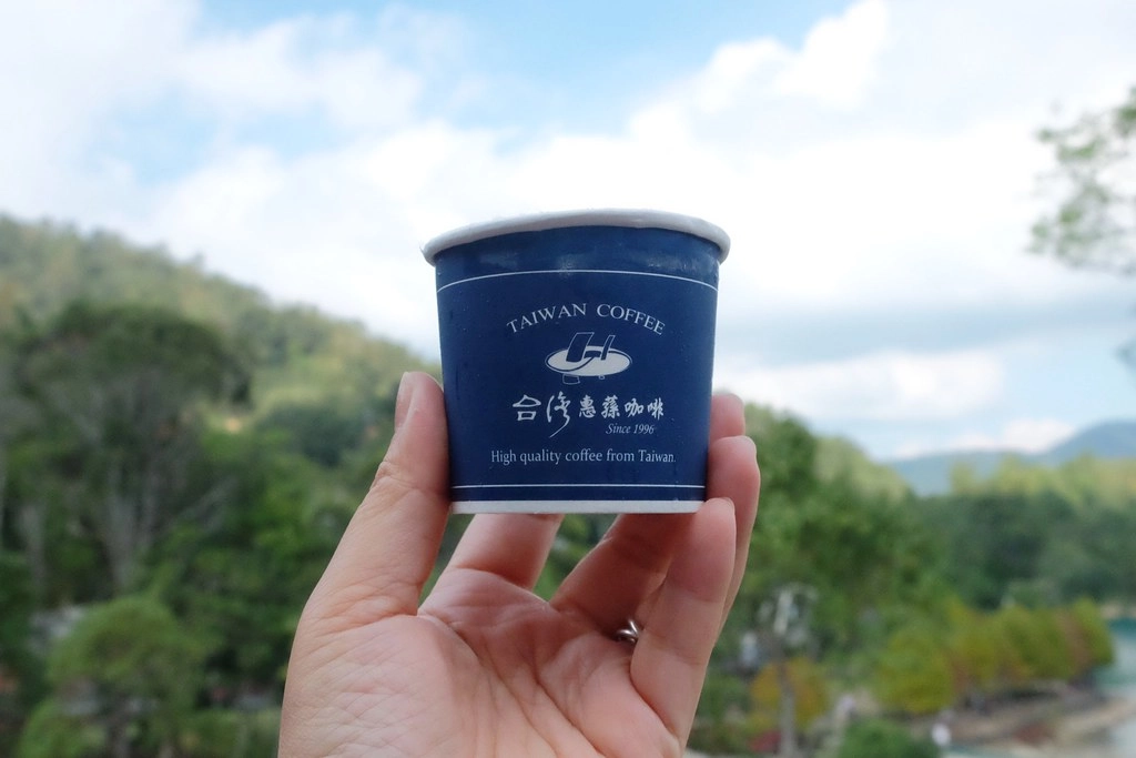 南投魚池｜向山遊客中心．日月潭必訪的水社碼頭，CNN評選世界最美的自由車道之一 @飛天璇的口袋