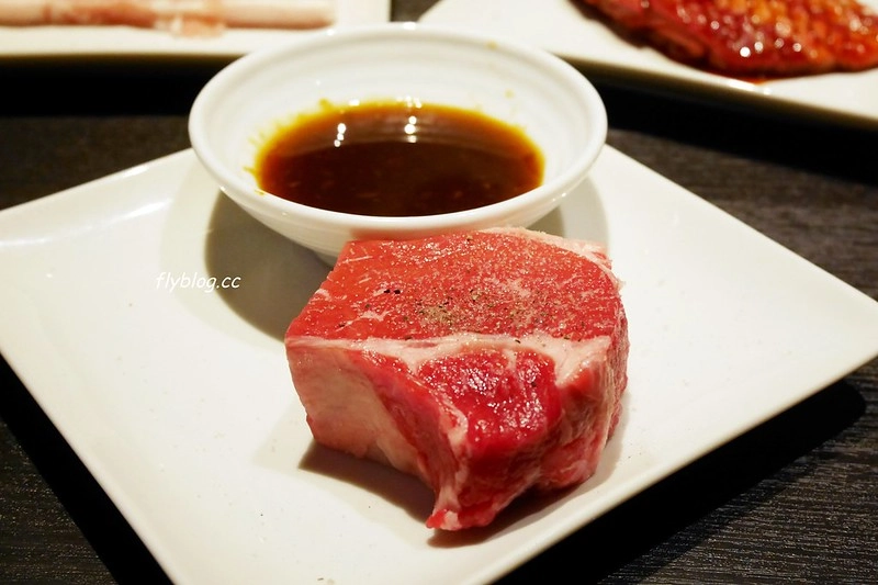 日本京都｜國産牛燒肉食べ放題 あぶりや．&yen;3,980國產牛吃到飽，京都四條河原町美食 @飛天璇的口袋