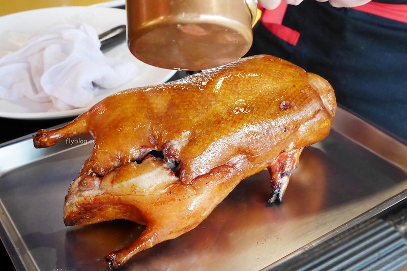 柴火火焰烤鴨館｜北京全聚德技法，烤鴨創新11種吃法，松竹路人氣烤鴨餐廳 @飛天璇的口袋