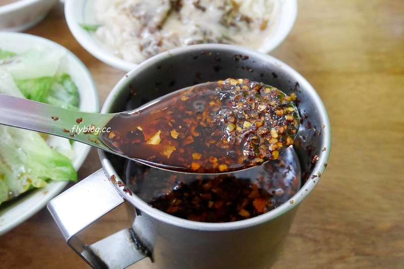 台中清水｜老士官擀麵．清水人必吃的擀麵，米其林必比登推薦 @飛天璇的口袋