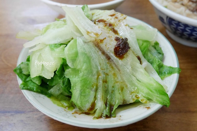 台中清水｜老士官擀麵．清水人必吃的擀麵，米其林必比登推薦 @飛天璇的口袋