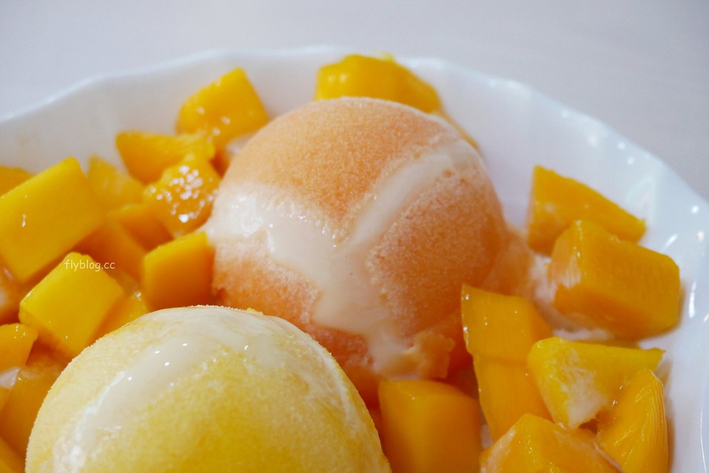 台中大甲｜純粹綿綿冰，使用當季水果、自家手工製冰，好吃健康沒有添加物 @飛天璇的口袋