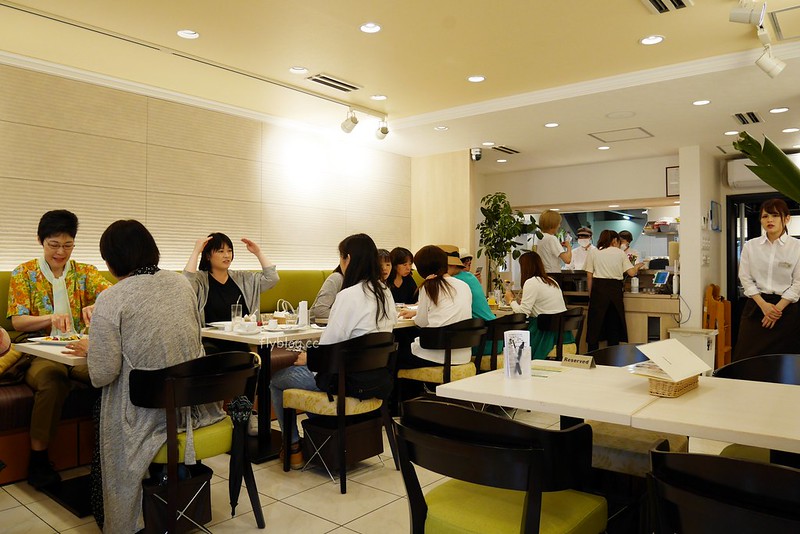 【日本神奈川】幸福鬆餅．幸せのパンケーキ 鎌倉小町通り店~誤打誤撞吃到的幸福鬆餅，真的是鬆軟綿密入口即化 @飛天璇的口袋