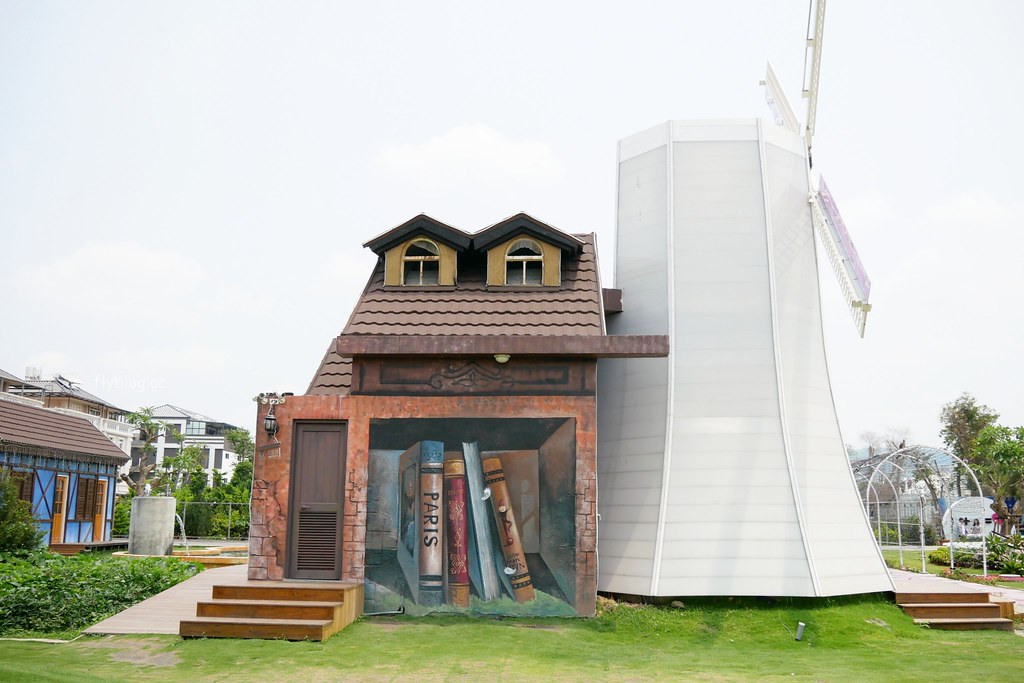 琉璃仙境｜員林超夯拍照景點琉璃仙境，魔戒哈比村、峇里島風餐廳、哥德式教堂、希臘式建築、沙坑大草皮 @飛天璇的口袋