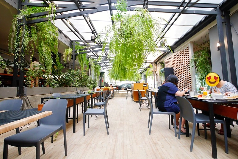 泰國清邁｜Cross Vibe Chiang Mai Decem，簡單清新的平價飯店，尼曼區MAYA百貨步行5分鐘 @飛天璇的口袋