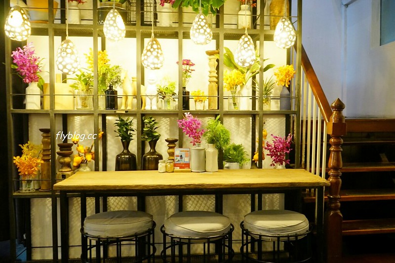 泰國清邁｜Woo Cafe，清邁必吃美食，結合餐廳、花藝、藝廊和生活雜貨的咖啡館 @飛天璇的口袋