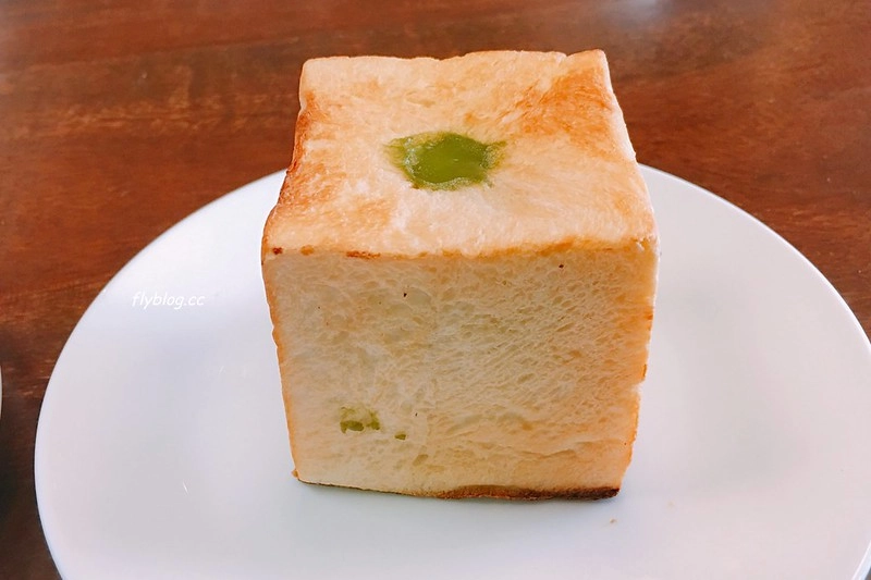 泰國清邁｜清邁最美的星巴克，全球唯一蘭那建築星巴克，星巴克迷到清邁必朝聖 @飛天璇的口袋