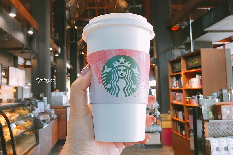 泰國清邁｜清邁最美的星巴克，全球唯一蘭那建築星巴克，星巴克迷到清邁必朝聖 @飛天璇的口袋