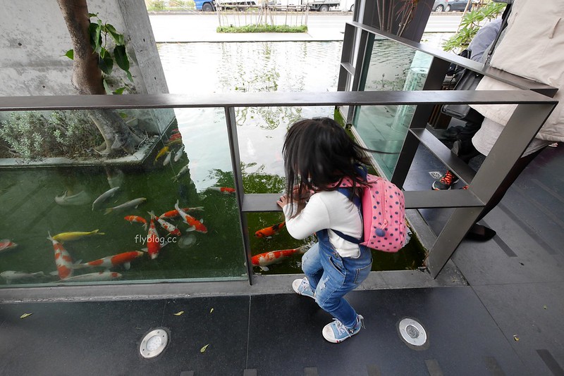 碳佐麻里燒肉｜終於朝聖台南必吃的碳佐麻里燒肉店，有台南屋馬之美喻的南霸天 @飛天璇的口袋