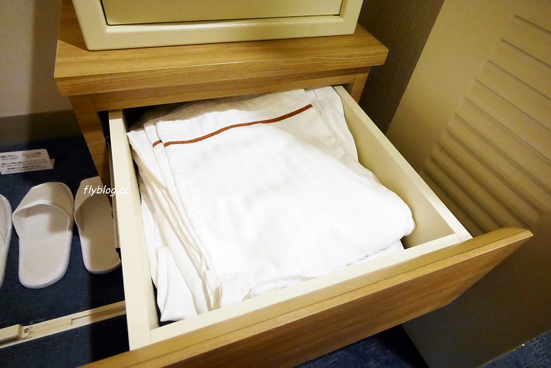 日本滋賀｜琵琶湖大津王子大飯店，房間座擁琵琶湖美景，大津車站距離京都車站只要10分鐘車程 @飛天璇的口袋