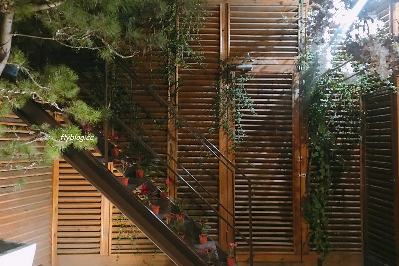 澄居烤物燒肉┃台中西區：有漂亮乾燥花打卡牆的燒肉店，台灣大道鄰近勤美誠品商圈 @飛天璇的口袋