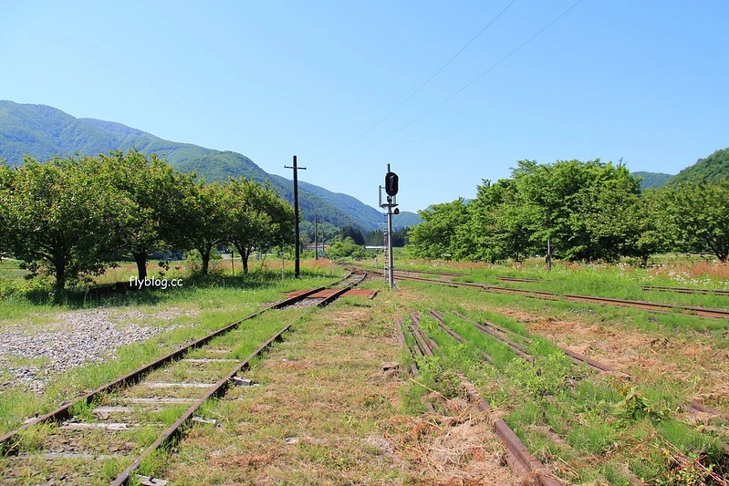 日本福島｜芦ノ牧溫泉駅．超療癒的貓咪站長Love，會津鐵道蘆之牧溫泉車站 @飛天璇的口袋