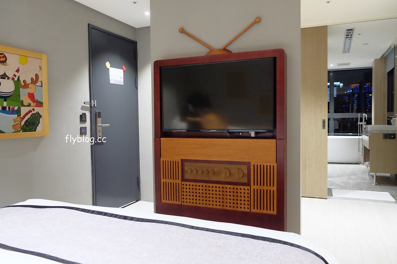 天成文旅．回行旅┃台中飯店推薦：距離逢甲商圈步行5分鐘，充滿懷舊氛圍的設計旅店 @飛天璇的口袋