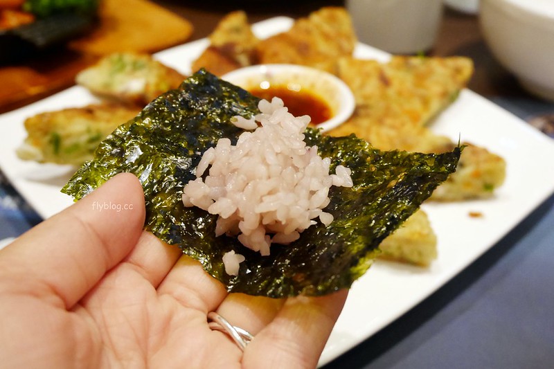 涓豆腐：涓豆腐正式回歸台中，三個人點雙人套餐就夠了，文心秀泰美食推薦 @飛天璇的口袋