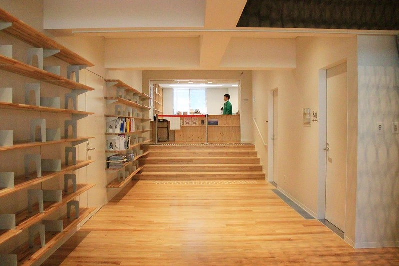 日本高知｜檮原町．隈研吾五大建築的巡禮，檮原町綜合廳舍、雲之上別館、雲之上本館、雲之上藝廊、雲之上圖書館 @飛天璇的口袋