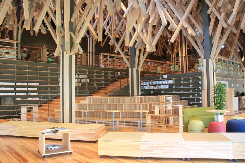 日本高知｜檮原町．隈研吾五大建築的巡禮，檮原町綜合廳舍、雲之上別館、雲之上本館、雲之上藝廊、雲之上圖書館 @飛天璇的口袋