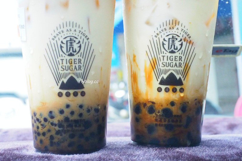 老虎堂黑糖專賣┃台中西屯：排到望穿秋水的超人氣黑糖珍奶，逢甲店排隊人潮比較少 @飛天璇的口袋