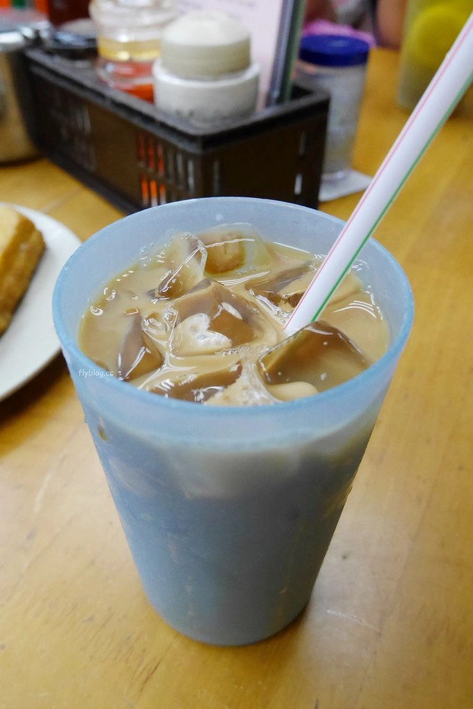 香港自由行｜香港迪尼士4天3夜．行前注意事項、行程規劃懶人包、美食景點推薦 @飛天璇的口袋