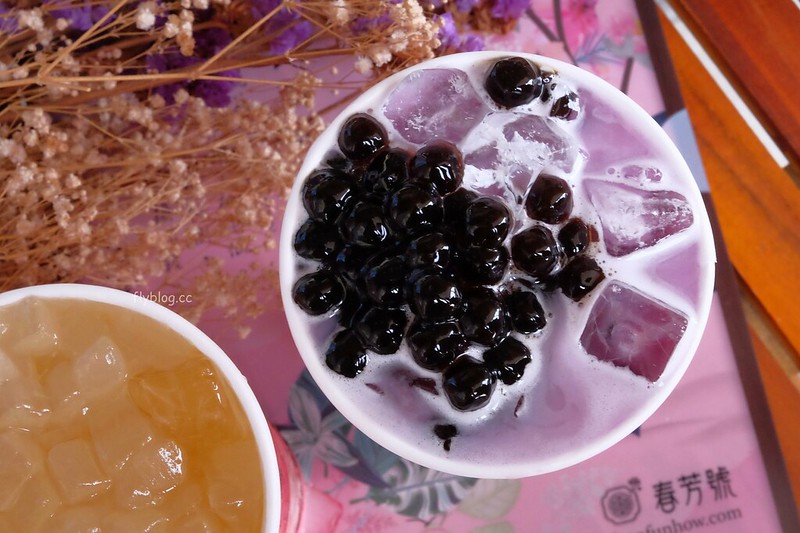 春芳號@河南店┃台中西屯：浪漫桃花杯全省同步上市中，喝飲料也可以招桃花，滿額就送桃花扇和文件夾 @飛天璇的口袋