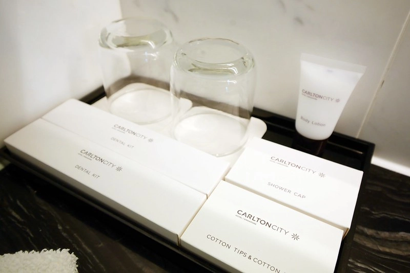 新加坡｜卡爾登城市飯店．Carlton City Hotel Singapore．Tanjong Pagar地鐵站2分鐘，鄰近Maxwell美食廣場 @飛天璇的口袋