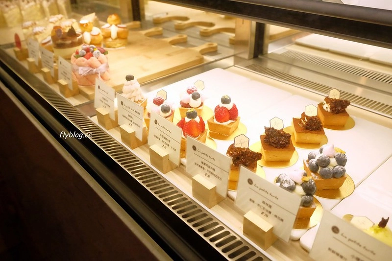 樂緹波兒手作塔派．La Petite Tarte｜千層蛋糕清爽滑順，還有生日蛋糕可以預訂外帶 @飛天璇的口袋