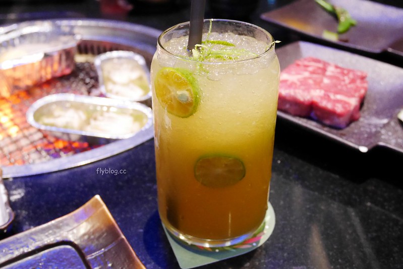 碳佐麻里燒肉｜終於朝聖台南必吃的碳佐麻里燒肉店，有台南屋馬之美喻的南霸天 @飛天璇的口袋